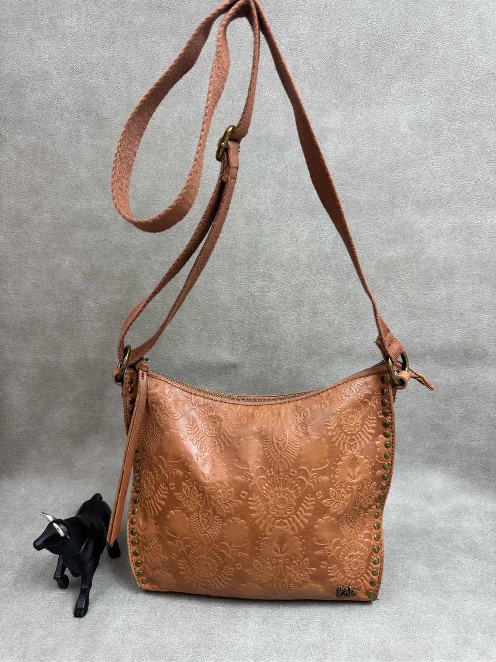 The Sak Embossed Tan Leather Shoulder Bag